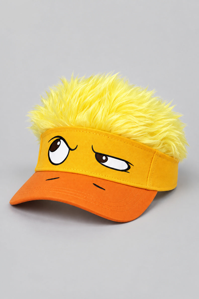 Casquette canard, vue studio, fond studio gris clair.